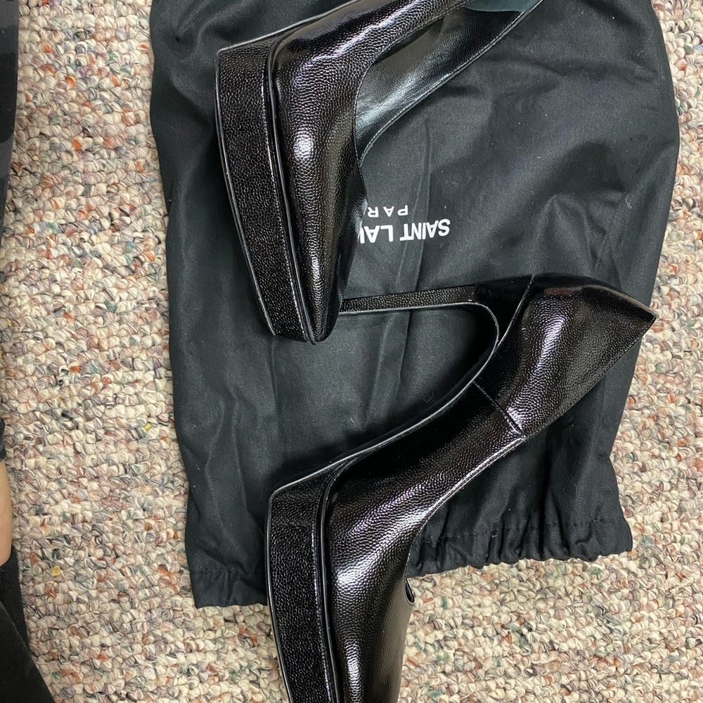 Authentic YSL Janis pumps size 41 - Picture 8 of 8